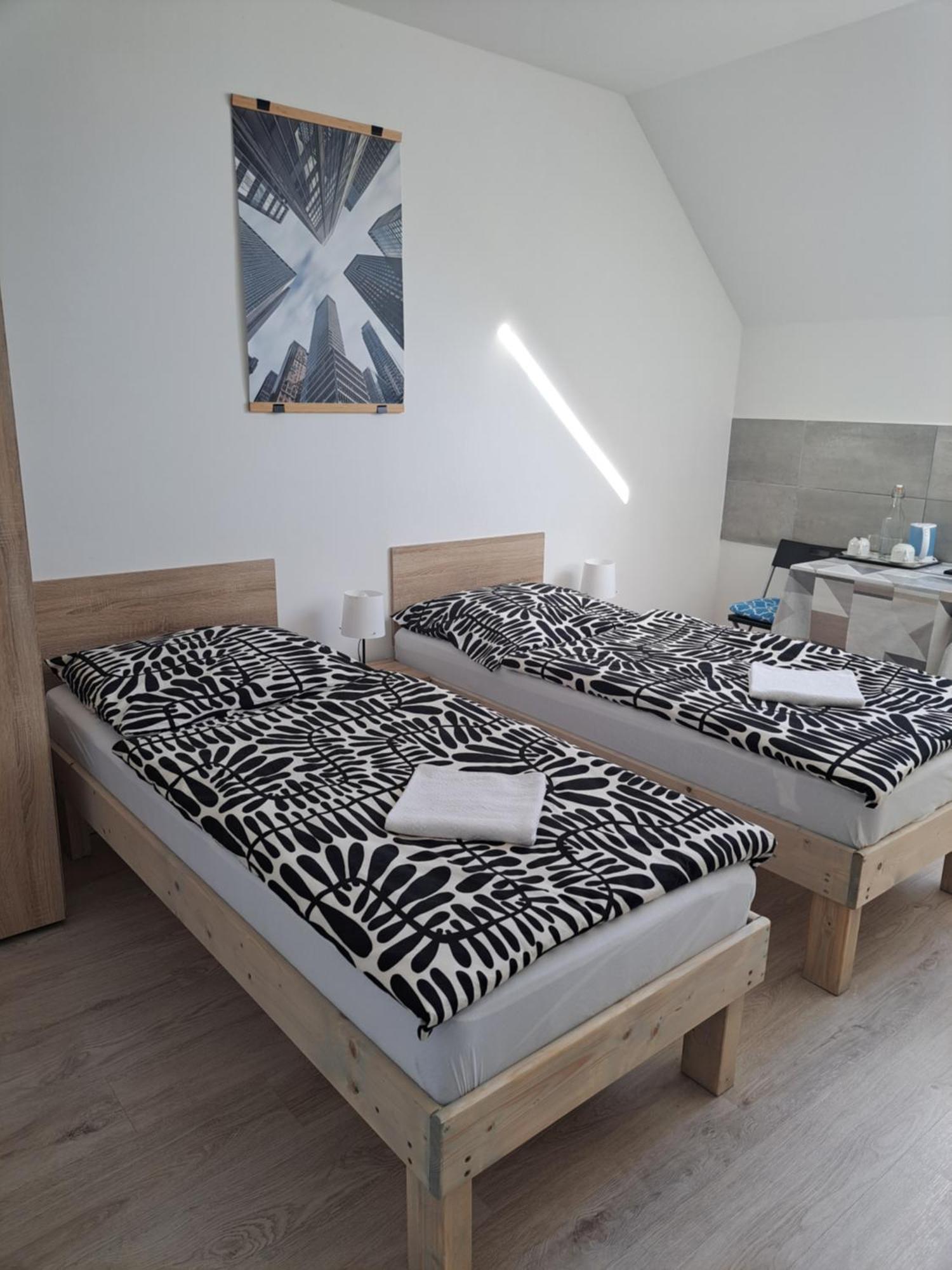 פישטני Apartmany Amalia מראה חיצוני תמונה